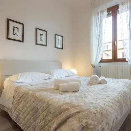 Appartement San Remigio 4 Bedrooms Florence