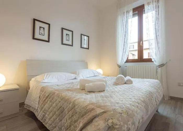 Appartamento San Remigio 4 Bedrooms Firenze