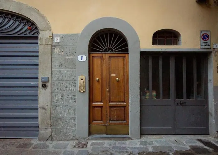 Appartamento San Remigio 4 Bedrooms Firenze